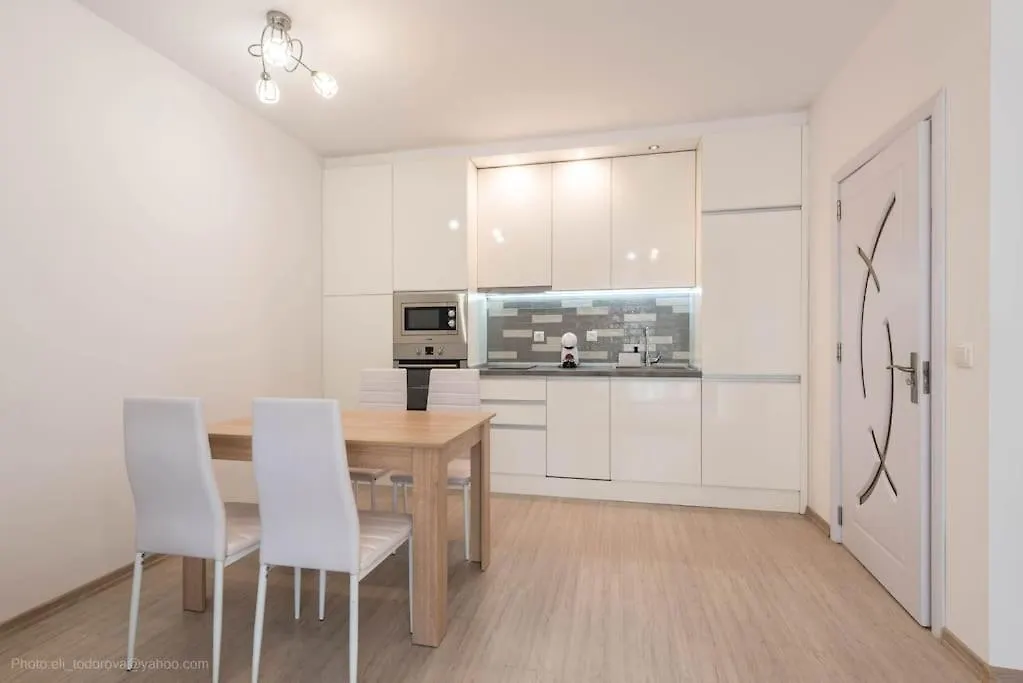 Apartmán Aquarelle - City Forest Chill Varna